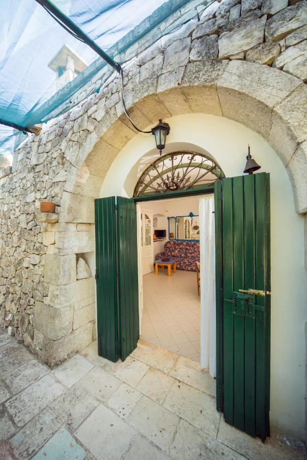 Trulli Girasoli E Viole Βίλα Cocolicchio Εξωτερικό φωτογραφία