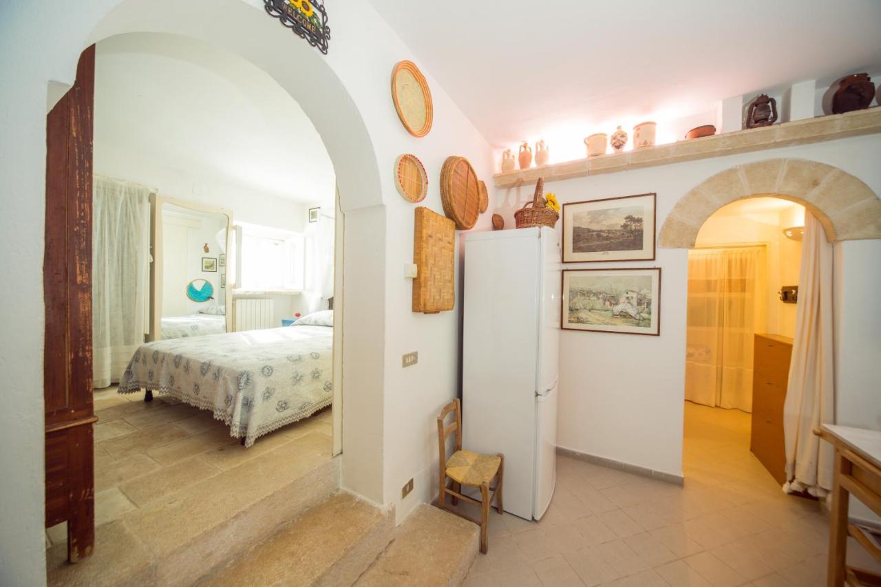 Trulli Girasoli E Viole Βίλα Cocolicchio Δωμάτιο φωτογραφία