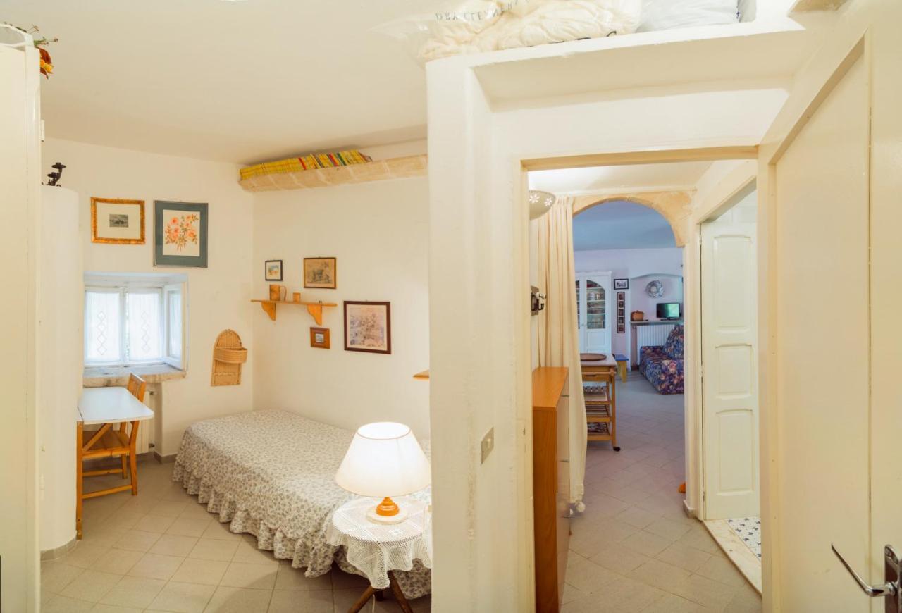 Trulli Girasoli E Viole Βίλα Cocolicchio Δωμάτιο φωτογραφία