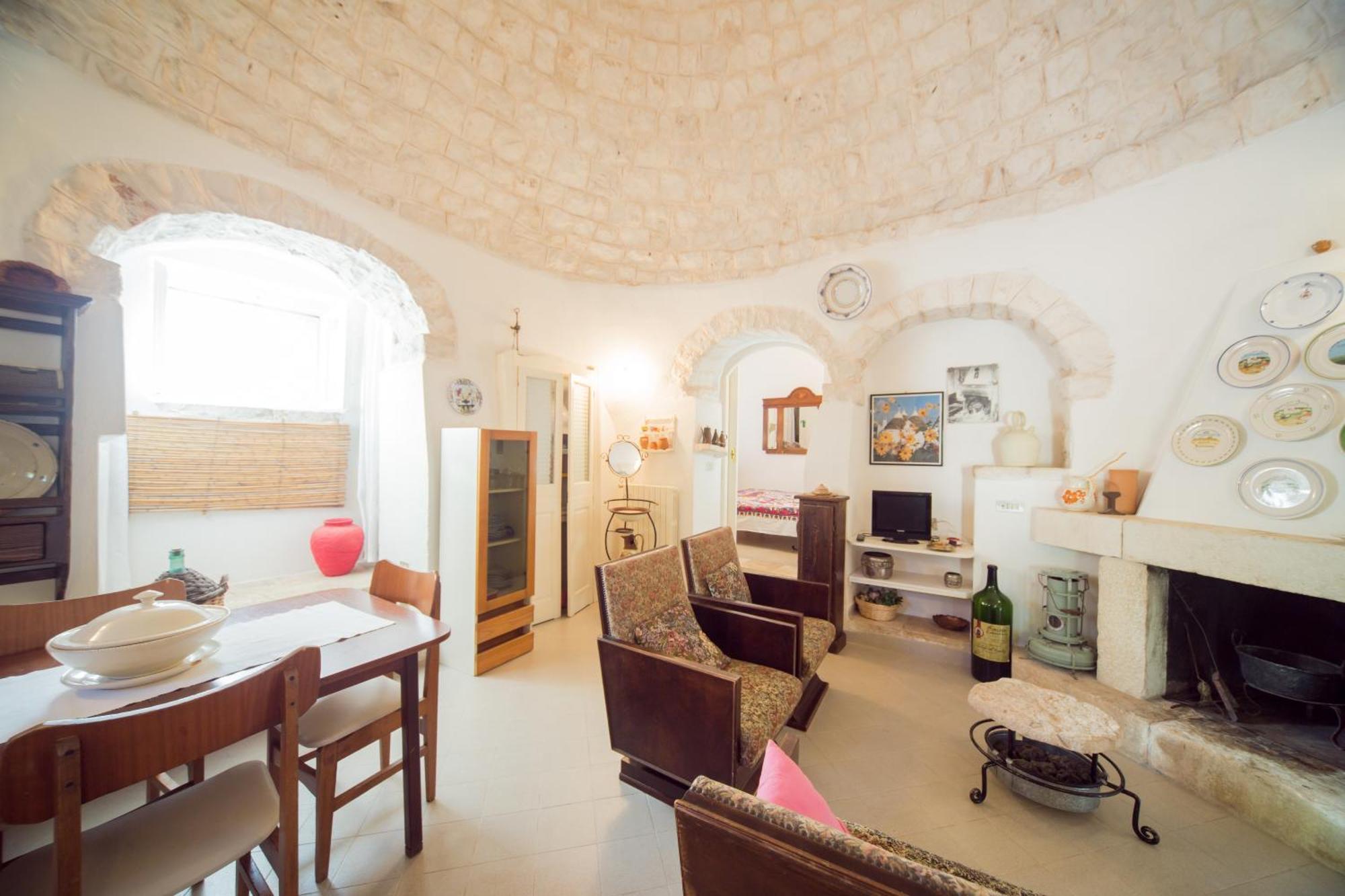 Trulli Girasoli E Viole Βίλα Cocolicchio Δωμάτιο φωτογραφία